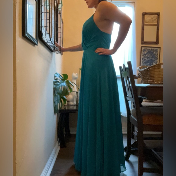 David’s Bridal BRIDESMAID SPAGHETTI STRAP FULL SKIRT Oasis - Picture 3 of 7